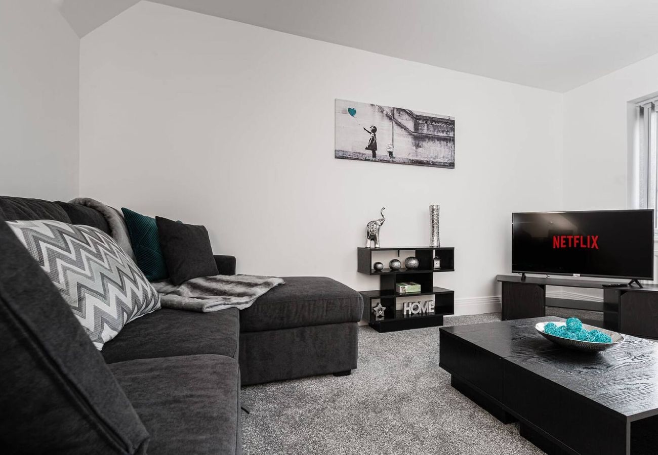 House in Freckleton - Tannery Place | 3 Bedrooms Parking Wi-Fi Garden 