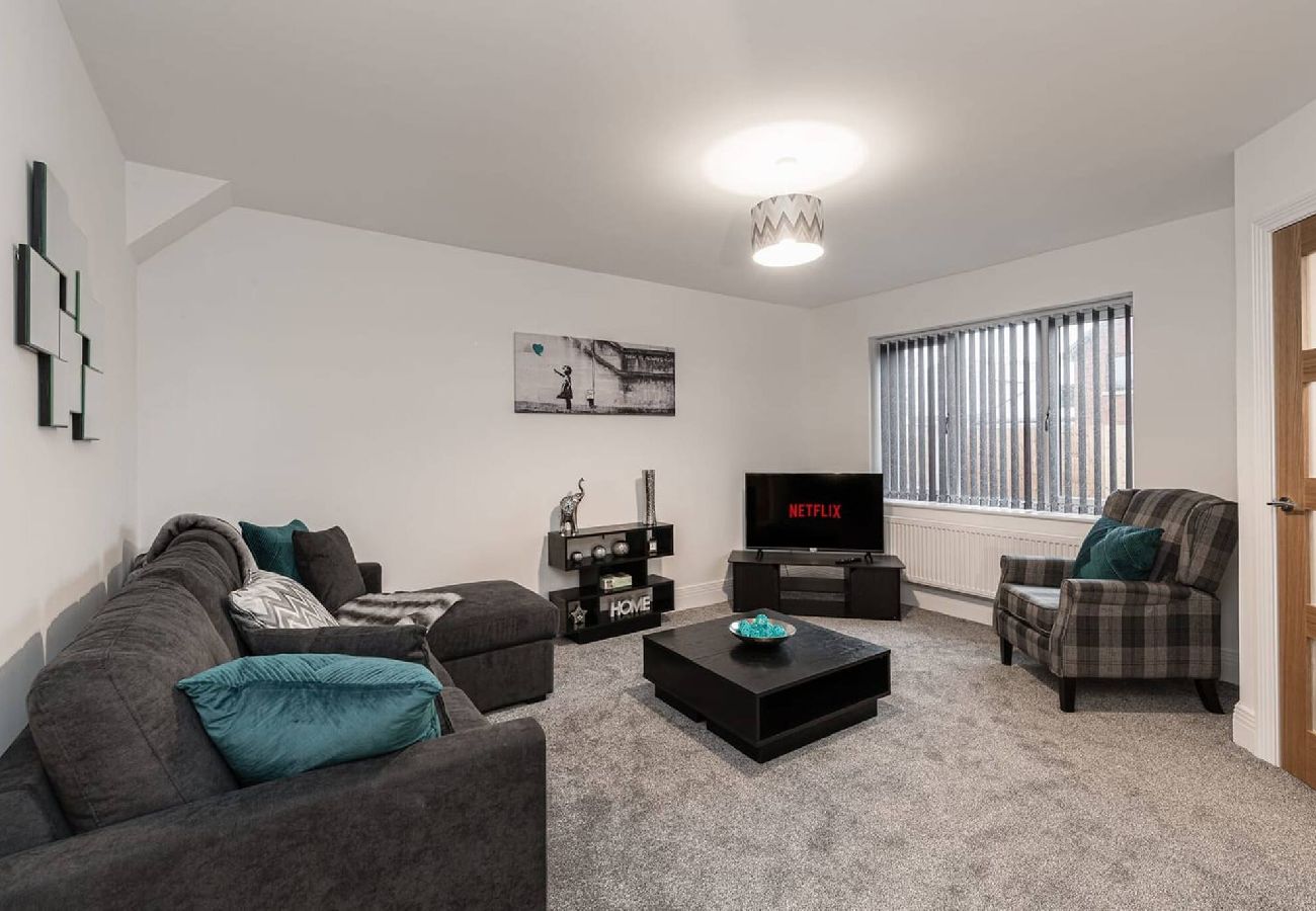 House in Freckleton - Tannery Place | 3 Bedrooms Parking Wi-Fi Garden 