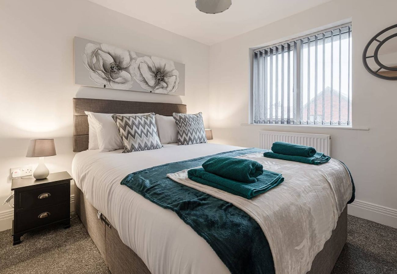 House in Freckleton - Tannery Place | 3 Bedrooms Parking Wi-Fi Garden 