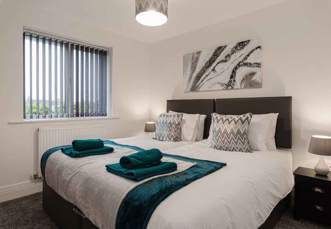 House in Freckleton - Tannery Place | 3 Bedrooms Parking Wi-Fi Garden 