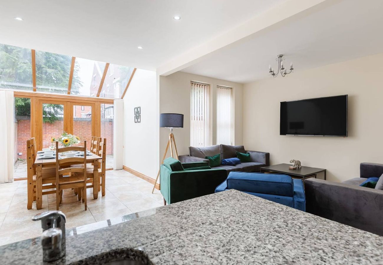 House in Fulwood - Albert | 5 Bedrooms Sleeps 11 Parking Wi-Fi 