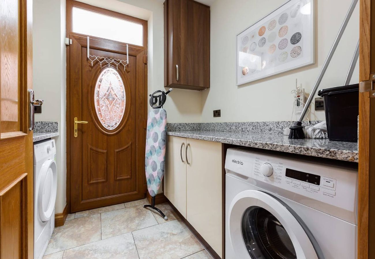 House in Fulwood - Albert | 5 Bedrooms Sleeps 11 Parking Wi-Fi 