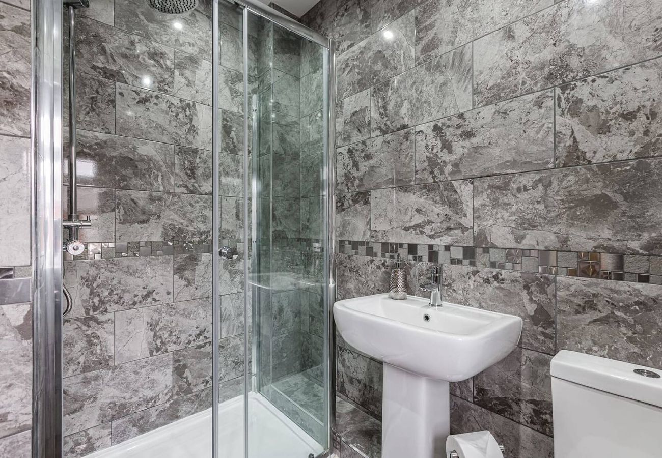 House in Fulwood - Norris | Parking Wi-Fi Garden | Cozy Pads 