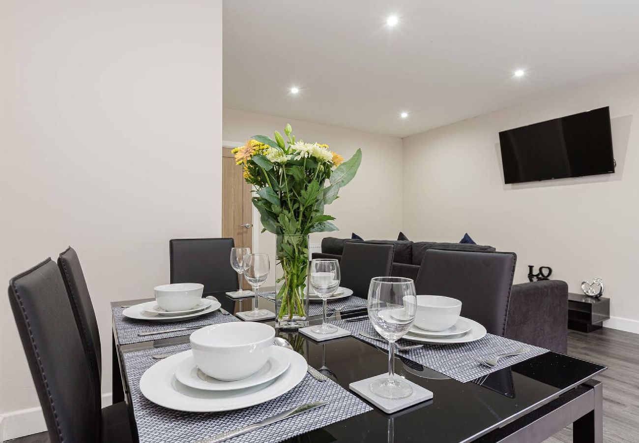 House in Fulwood - Norris | Parking Wi-Fi Garden | Cozy Pads 