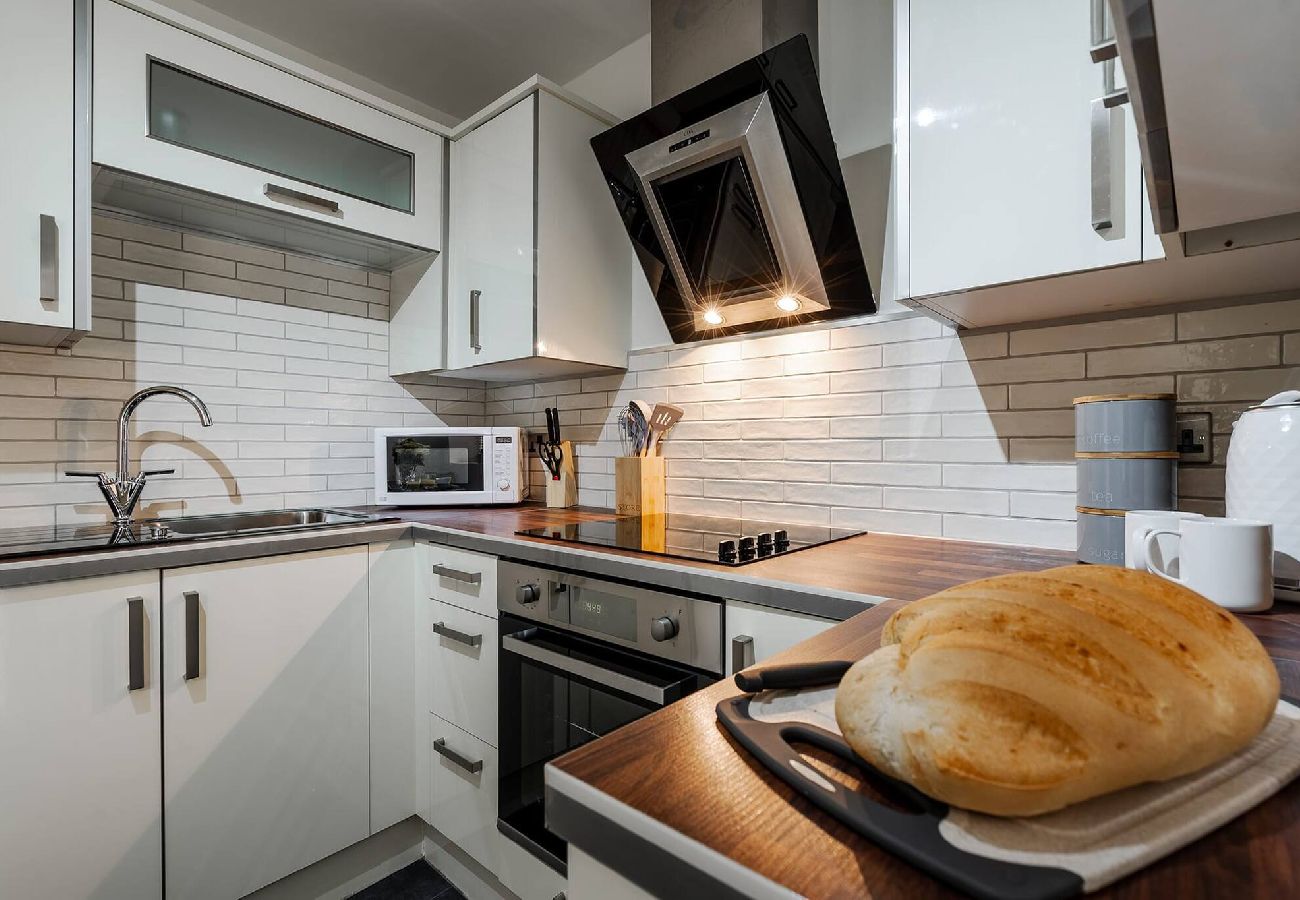 House in Wrea Green - Wrea Cottage | Wi-Fi Parking, near Ribby Hall 