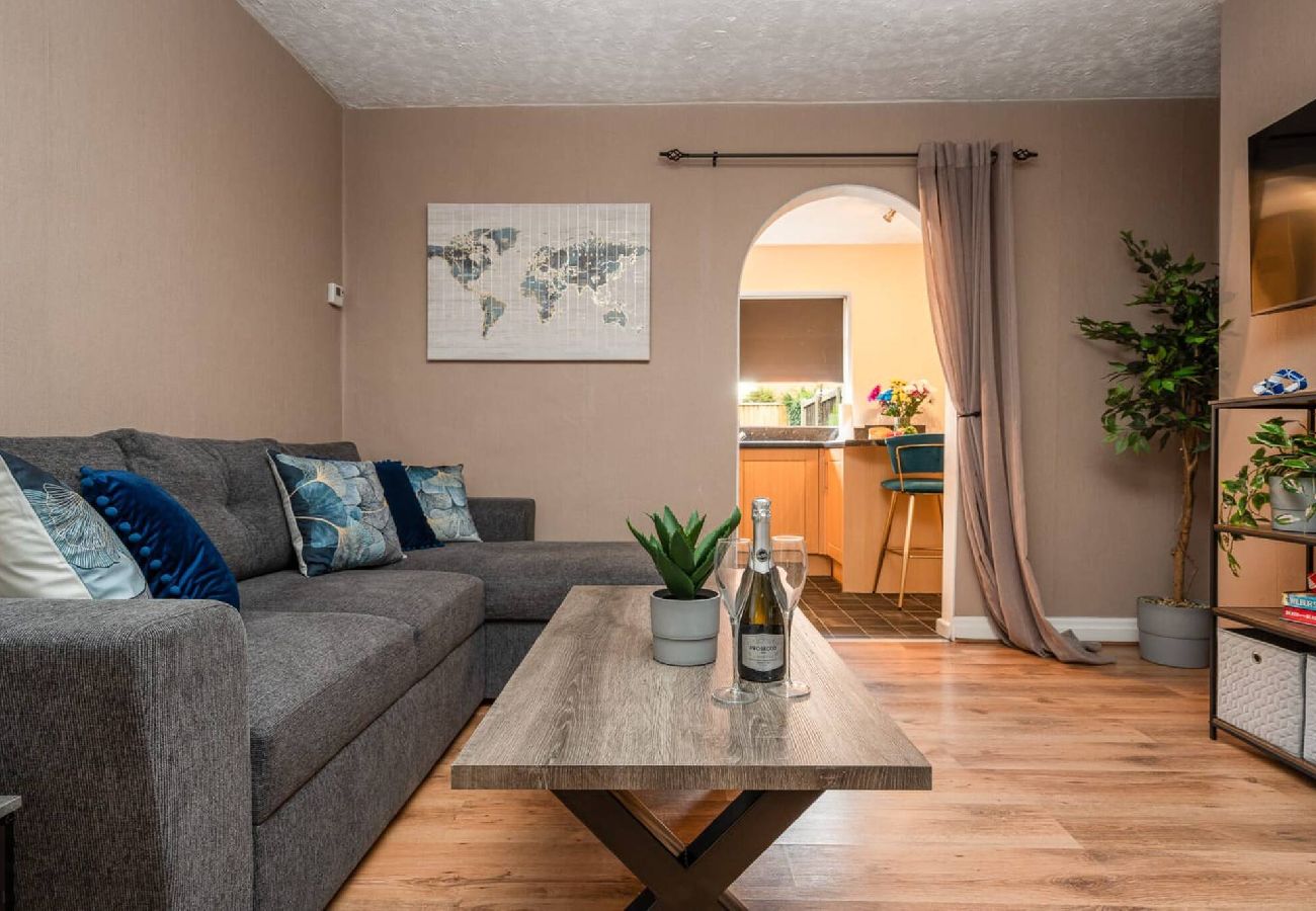 House in Walton-le-Dale - Alexandra | WiFi Parking Garden 