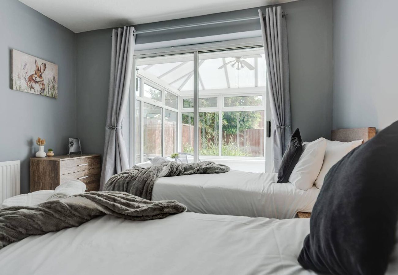 House in Freckleton - Eastway | Wi-Fi Parking Contractors 