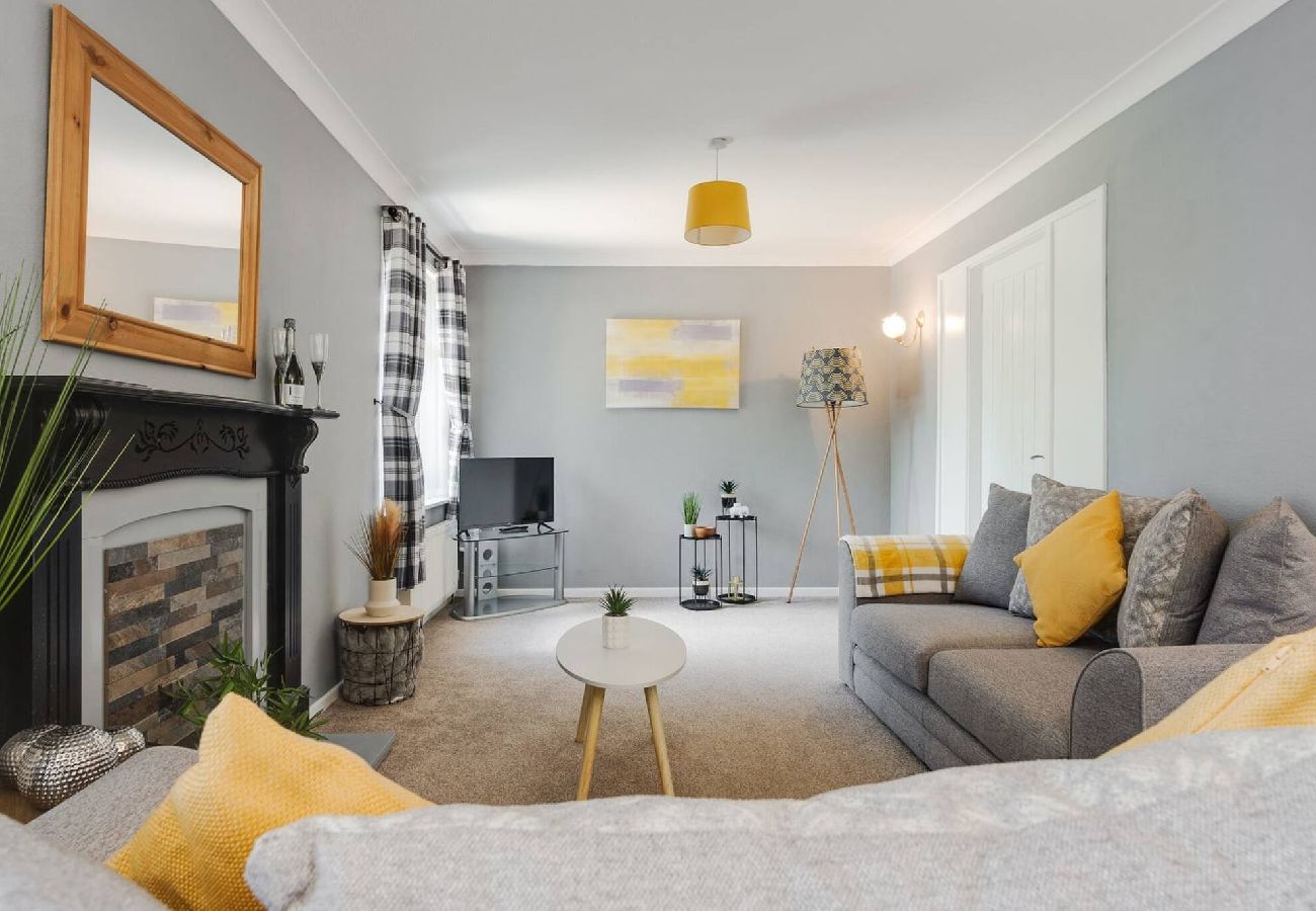 House in Freckleton - Eastway | Wi-Fi Parking Contractors 