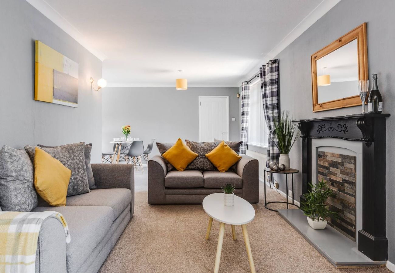 House in Freckleton - Eastway | Wi-Fi Parking Contractors 