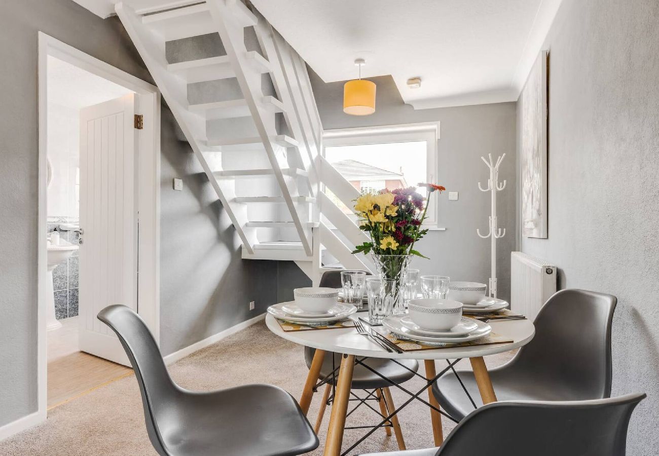 House in Freckleton - Eastway | Wi-Fi Parking Contractors 