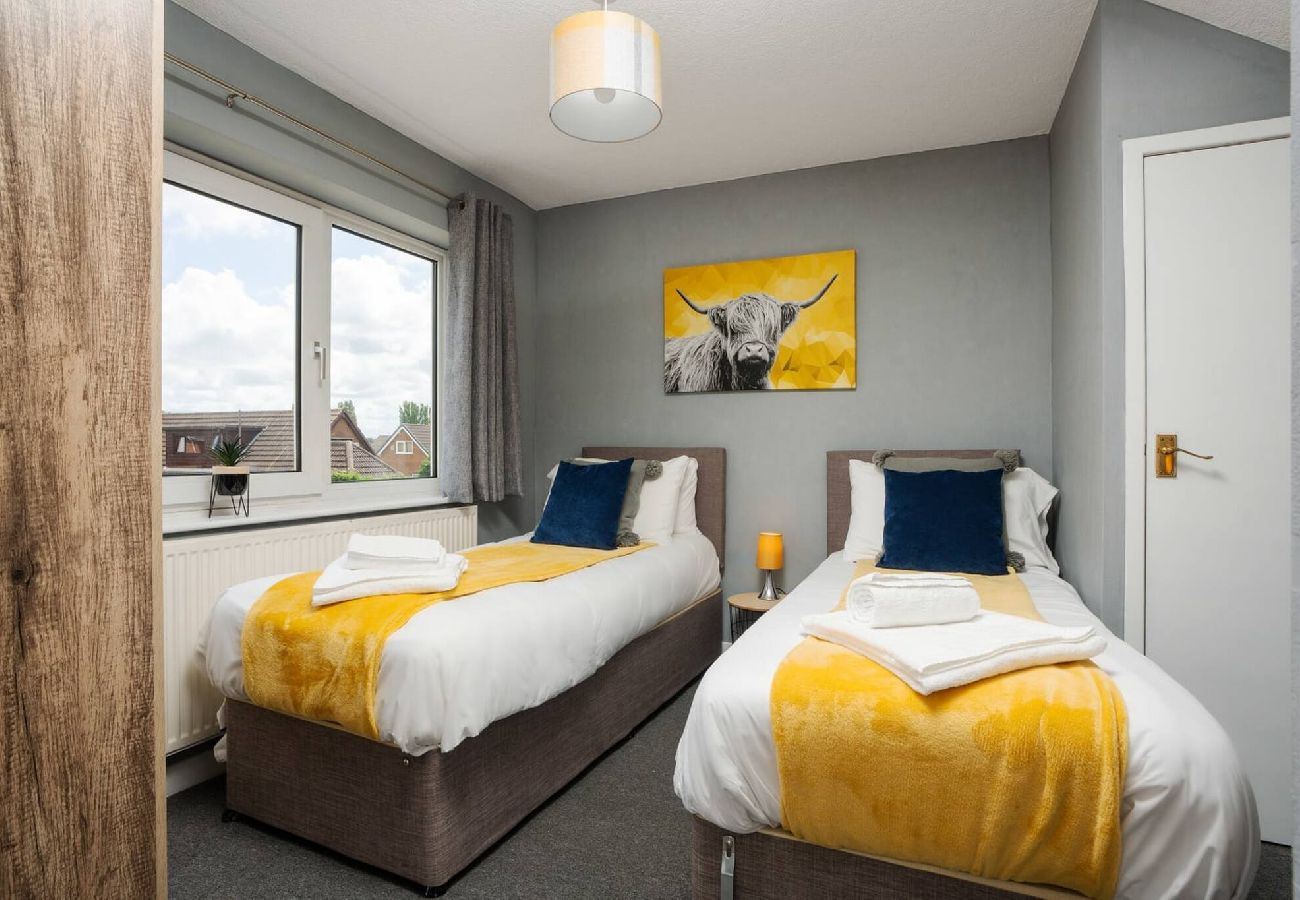 House in Freckleton - Eastway | Wi-Fi Parking Contractors 