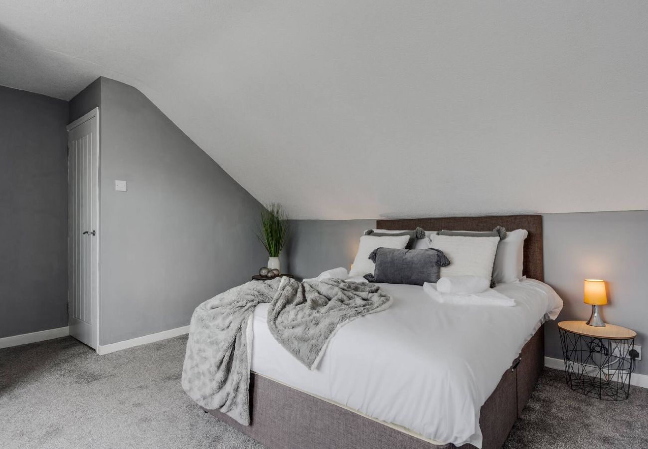 House in Freckleton - Eastway | Wi-Fi Parking Contractors 