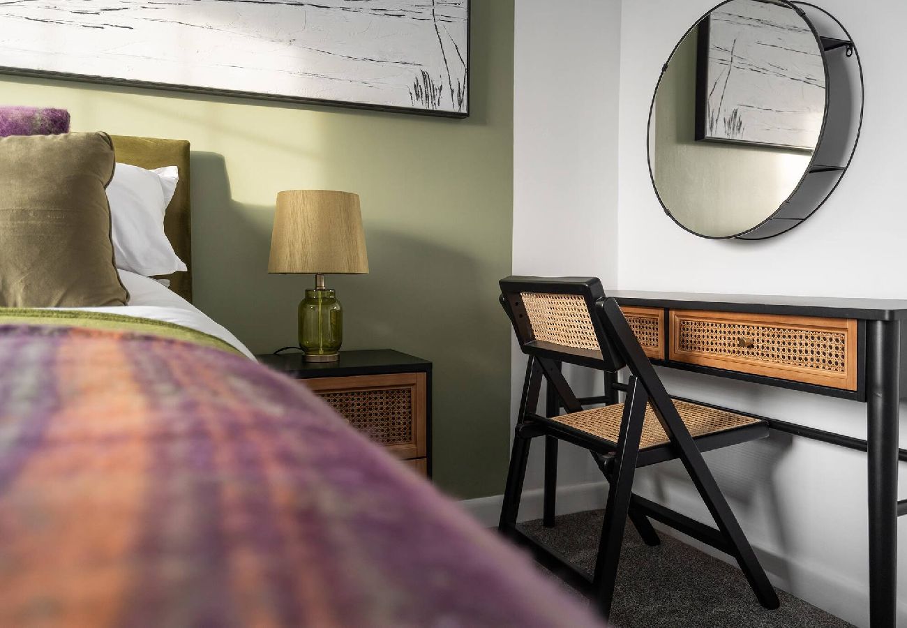 House in Leyland - Leyland House - Private Parking Free Wi-Fi Garden 