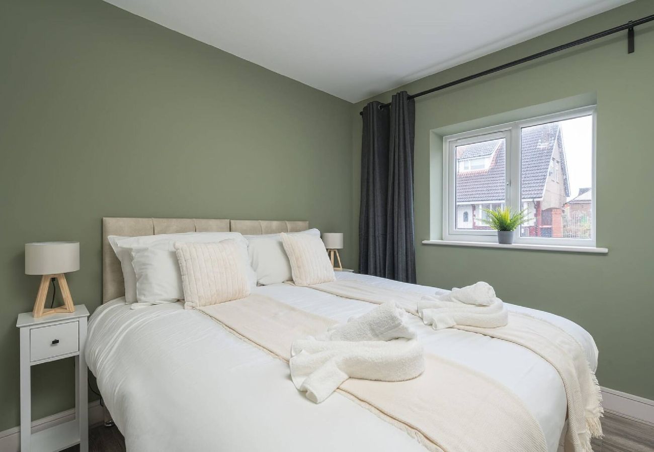 Apartment in Thornton-Cleveleys - Beach Apartment - 2 Bedrooms Free WiFi Parking 