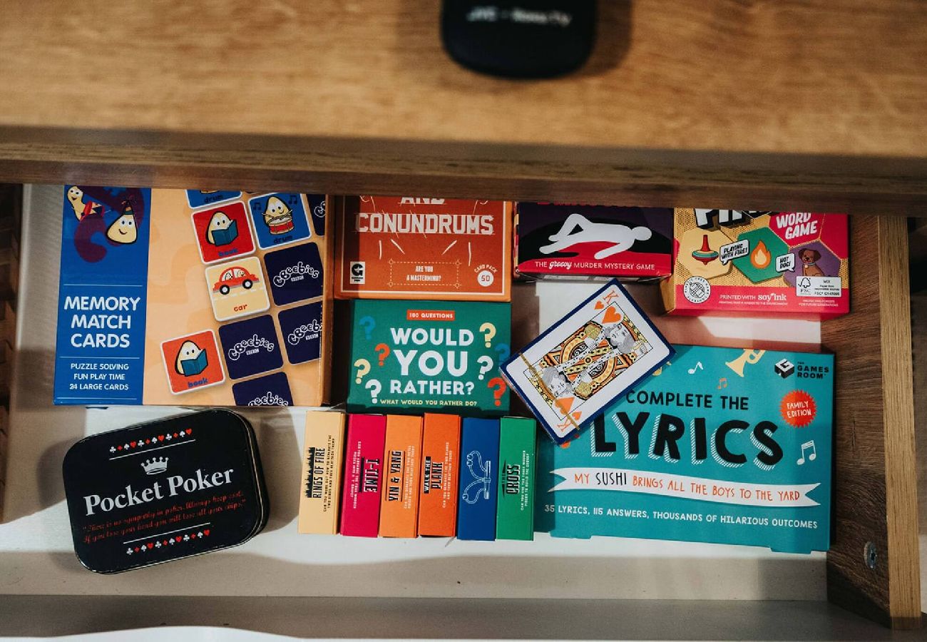 Apartment in Thornton-Cleveleys - Beach Apartment - 2 Bedrooms Free WiFi Parking 