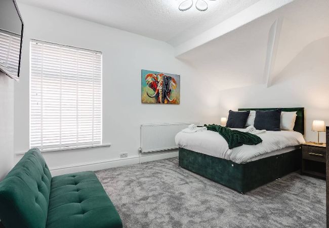 Apartment in Lytham St Annes - St David's Apartment | Stunning 2 Bedrooms Wi-Fi 