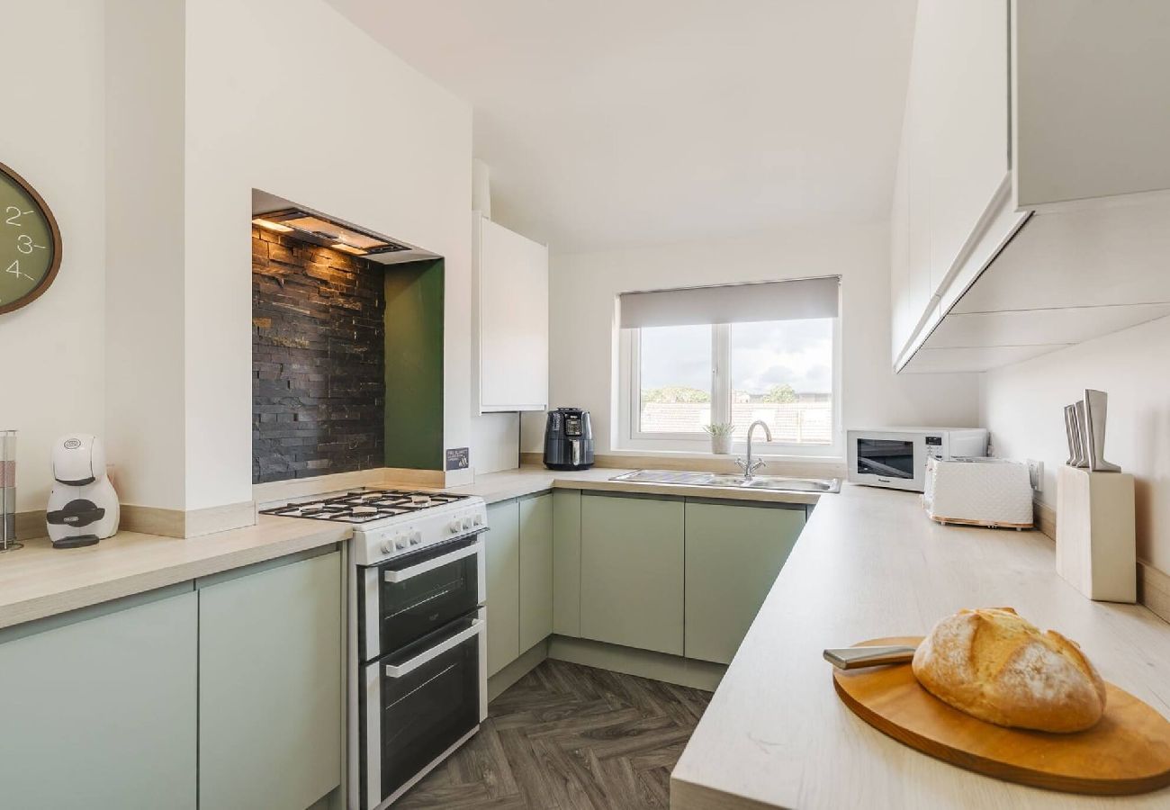 Apartment in Lytham St Annes - St David's Apartment | Stunning 2 Bedrooms Wi-Fi 