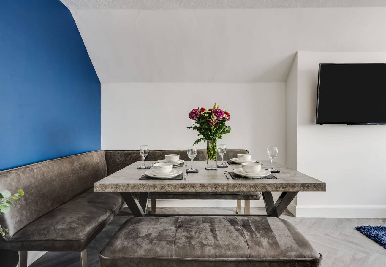 Apartment in Lytham St Annes - St David's Apartment | Stunning 2 Bedrooms Wi-Fi 