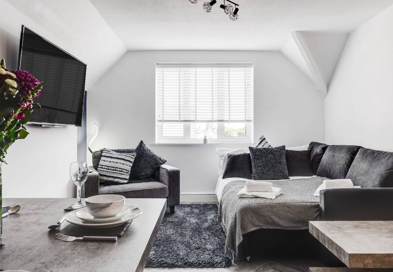 Apartment in Lytham St Annes - St David's Apartment | Stunning 2 Bedrooms Wi-Fi 
