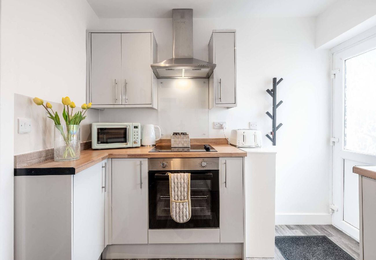 Apartment in Southport - Santiago 2 Southport - Free Private Parking Wi-Fi 