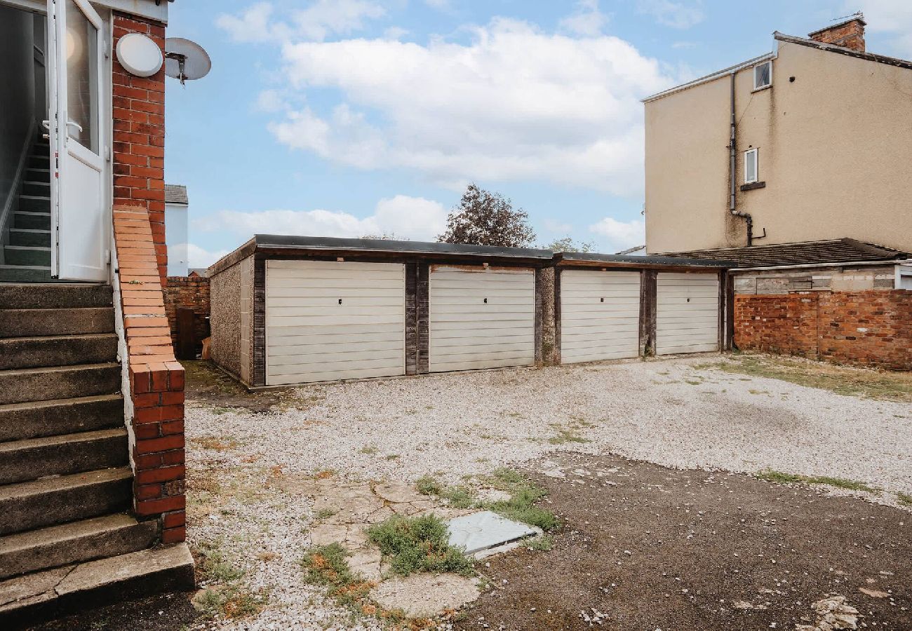 Apartment in Southport - Santiago 2 Southport - Free Private Parking Wi-Fi 