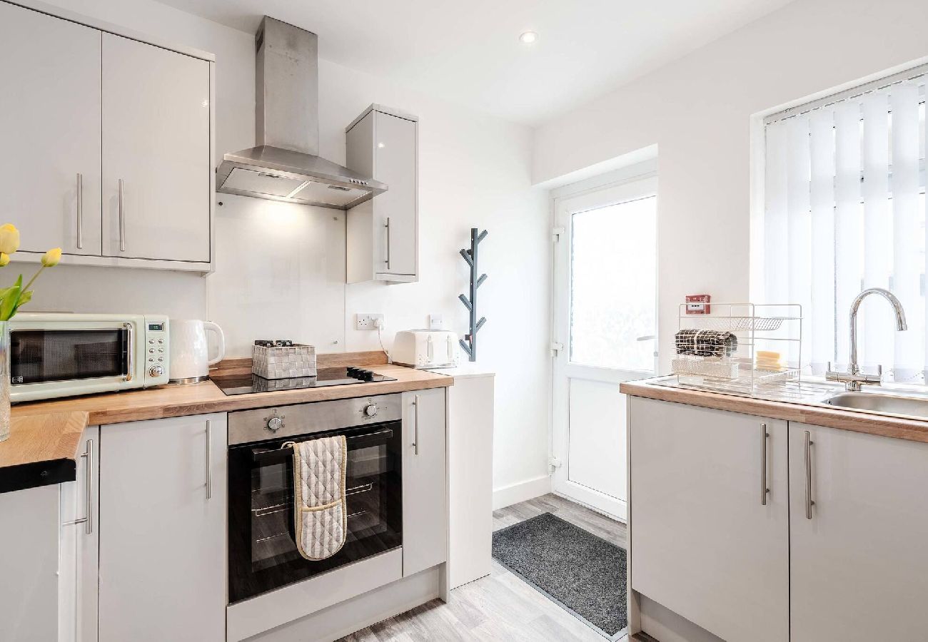 Apartment in Southport - Santiago 2 Southport - Free Private Parking Wi-Fi 