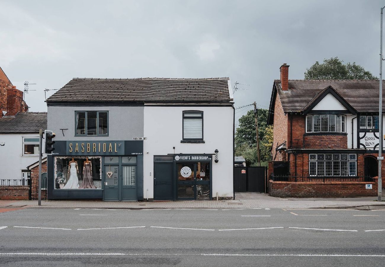 Apartment in Stockport - Fredo's Apt - 1 bed, Free Parking, Wi-Fi, Hospital 